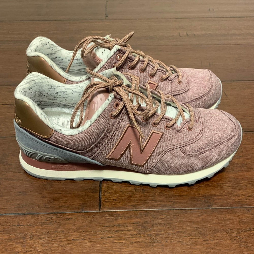 New Balance Sneakers